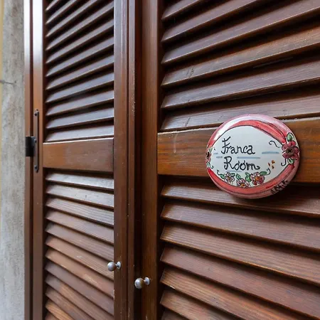 A Casa Di Ninni Franca Torino
